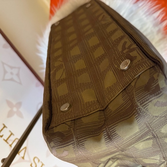 🔥SEND OFFER🔥CHANEL TRAVEL LINE Elegant Brown Tote Bag - Picture 6 of 13